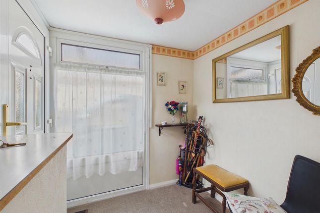 13, Pickersleigh Grove, Malvern photo 5