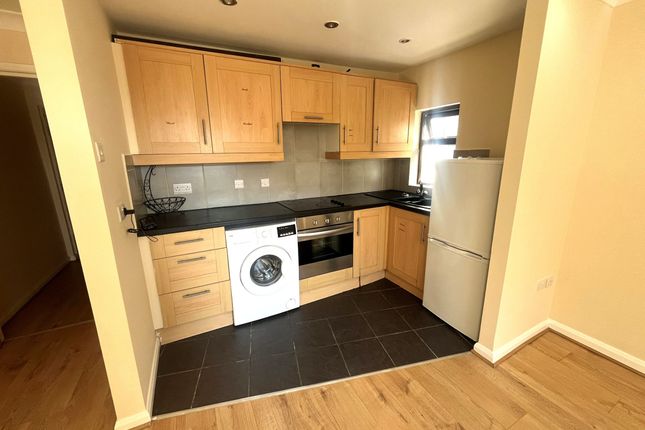 34B High Street, Chatteris photo 3