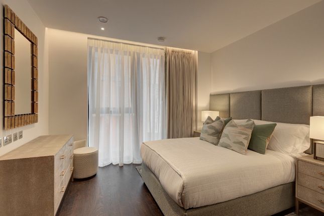 Flat to rent in The Residences, Nine Elms, London