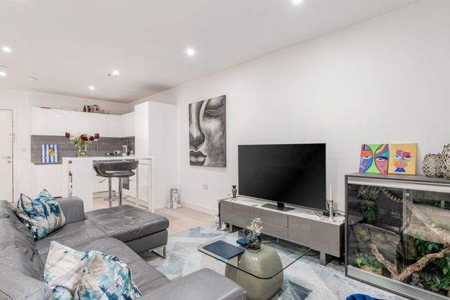 64 Spinnaker House photo 2