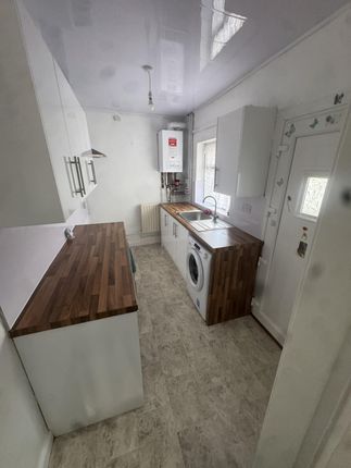 5, Hawthorne Street, STOKE-ON-TRENT photo 4
