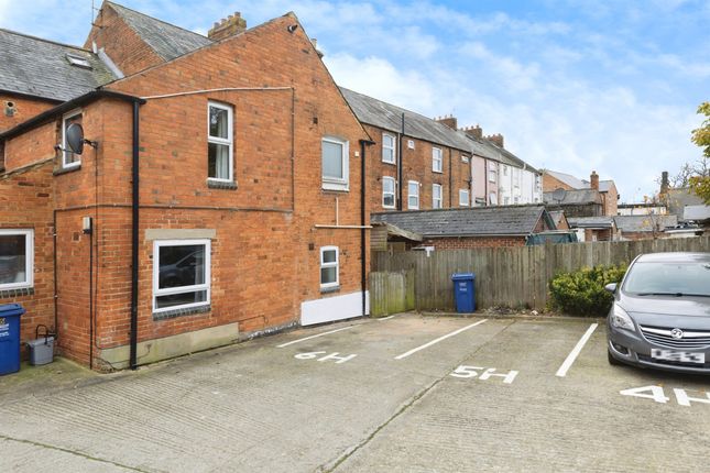Flat 6, Heyford House, 7, Merton Street, Banbury photo 4