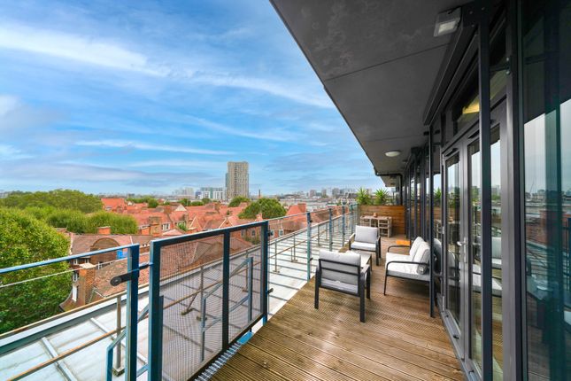 Thumbnail Flat for sale in Anlaby House, 37 Boundary Street, Shoreditch