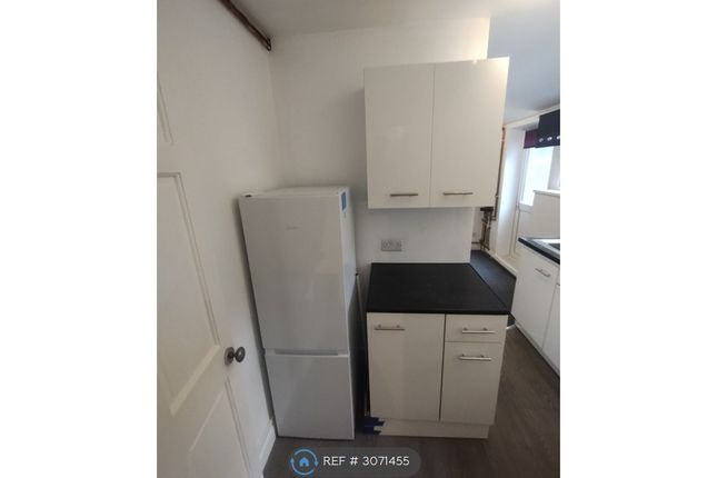 Clifton Place, Ground Floor Flat, Plymouth photo 2