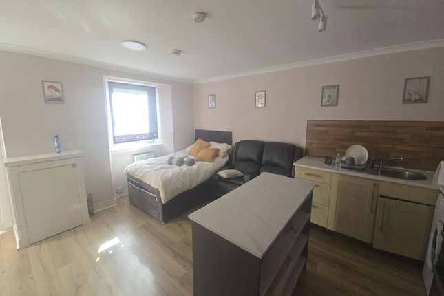199, Main Street, Flat A, Blantyre photo 3