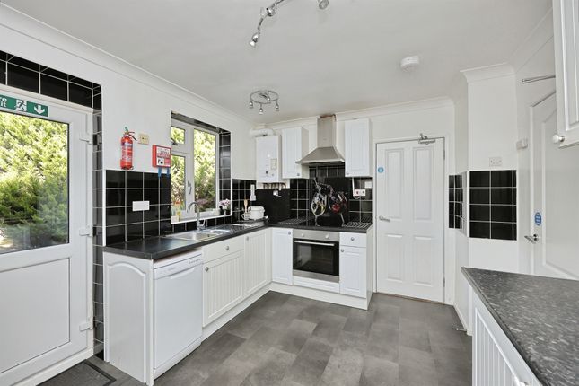20, Coniston Close, Norwich photo 3