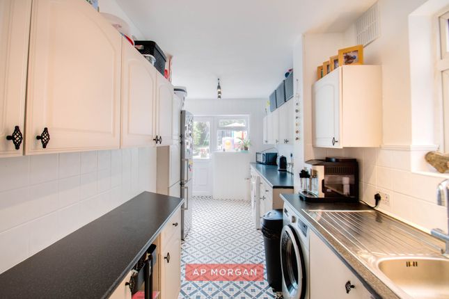 35, Richmond Road, Rednal photo 4