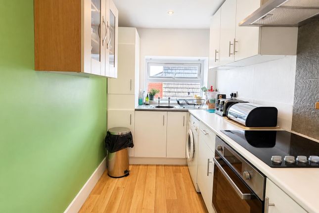 Flat 5, 49, Chapel Park Road, St. Leonards-On-Sea photo 3