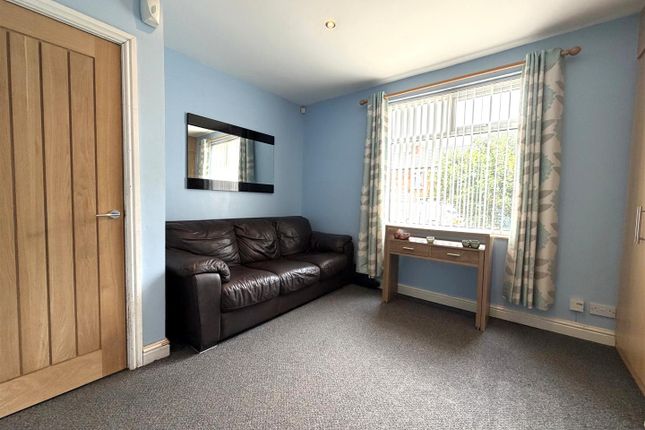 19, Lord Street, Bolton photo 2