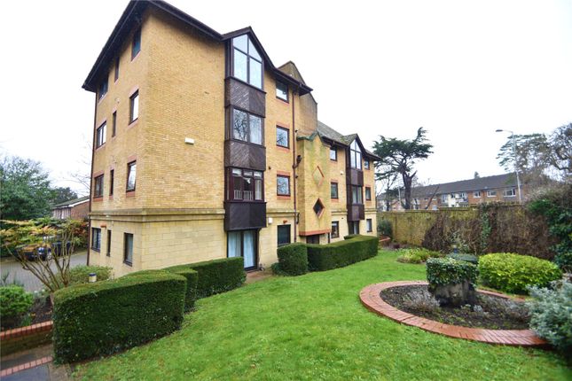 Thumbnail Flat to rent in Park Hill Rise, Croydon
