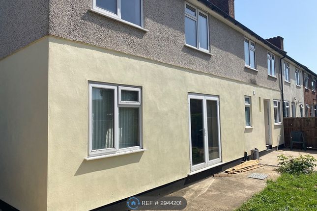 Becontree Avenue, Dagenham photo 3