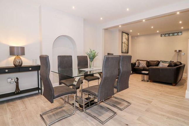 10, Llewelyn Terrace, Colwyn Bay photo 3
