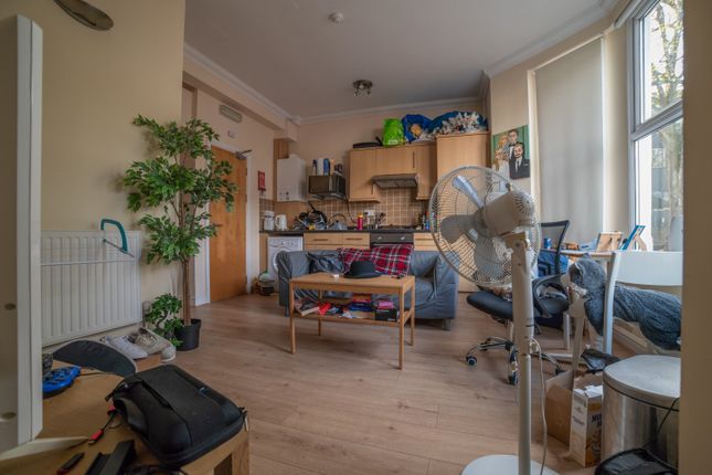 2, Llantwit Street, Cardiff photo 4
