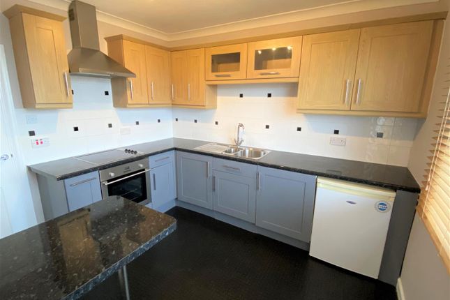 Flat 5, Henver Court, Henver Road, Newquay photo 4