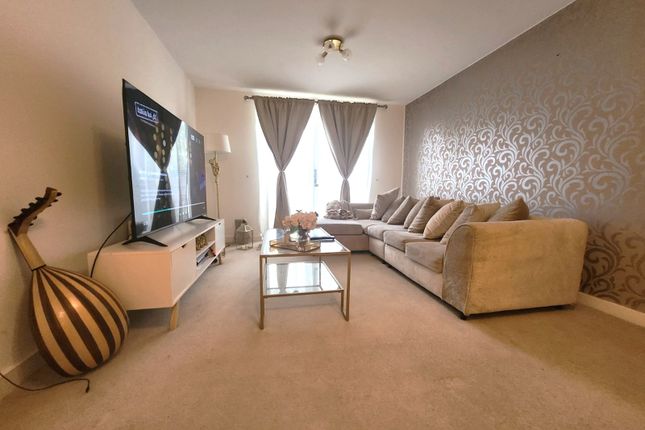 Flat for sale in Brecon House, Taywood Road, Northolt