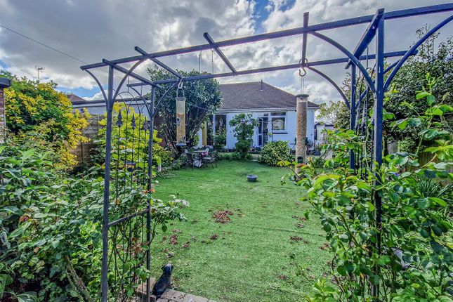 Semi-detached bungalow for sale in Oaken Grange Drive, Southend-On-Sea