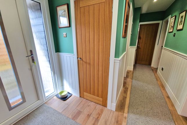 22, LABURNUM DRIVE, PORTHCAWL photo 3