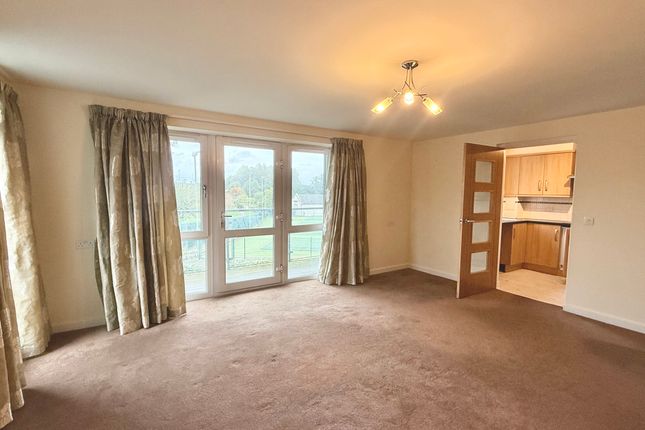 Flat 9, Lauder Court, 16 Staneacre Park, Hamilton photo 3
