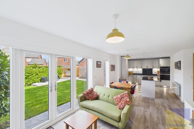 1, Willbrook Close, Grimsargh photo 3