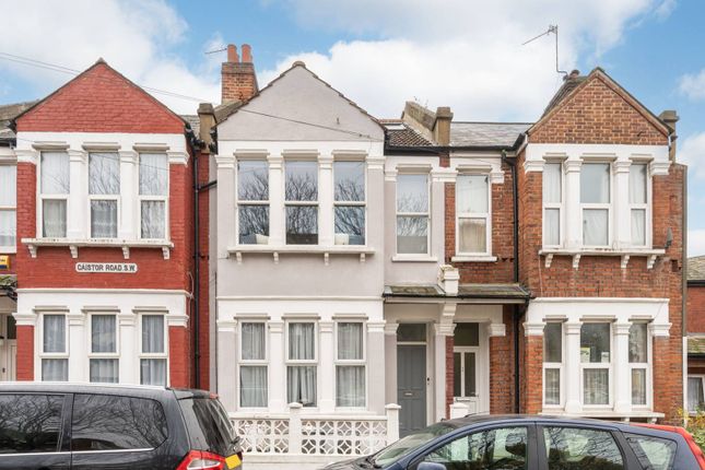 Thumbnail Flat for sale in Caistor Road, Clapham South, London