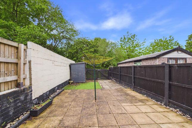 62, Robinson Street, Allerton Bywater photo 4