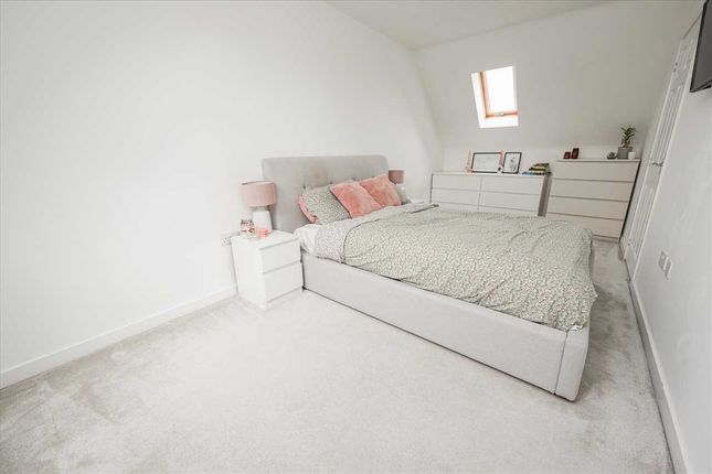 End terrace house for sale in Furnace Close, North Hykeham, Lincoln