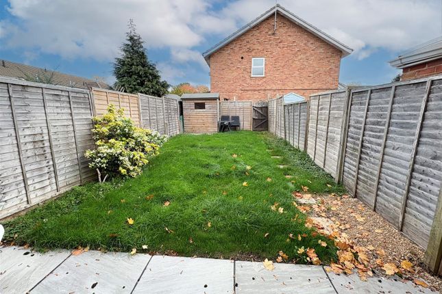 50, Appenine Way, Bedfordshire photo 4