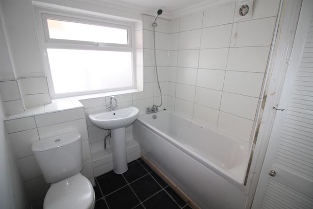 26, St Barnabas Road, Linthorpe photo 5