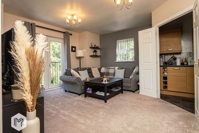 101 Stonemere Drive, Manchester photo 2