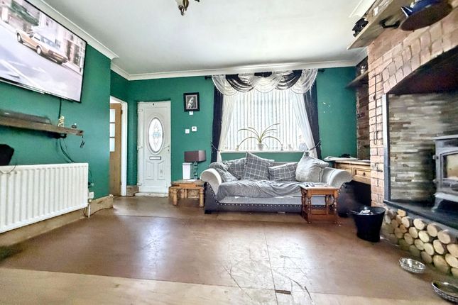62, Avon Crescent, Houghton Le Spring photo 4