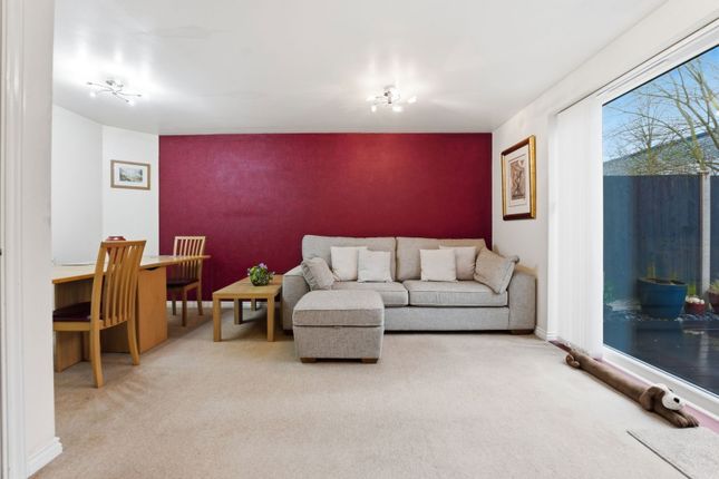 7, Potters Hollow, Nottingham photo 2