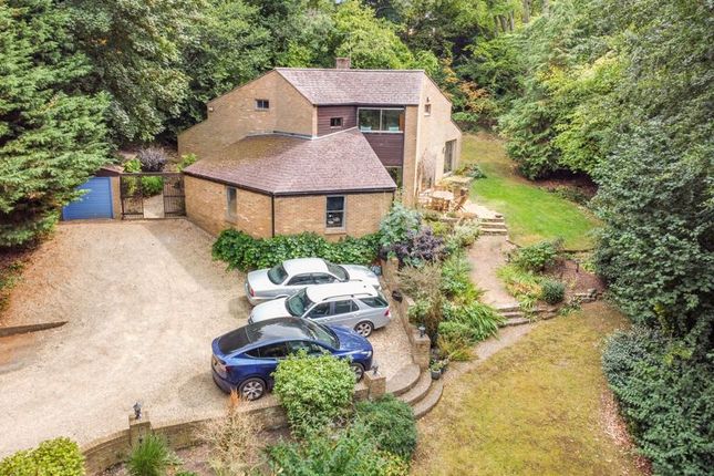 Thumbnail Detached house for sale in Cumnor Hill, Cumnor, Oxford