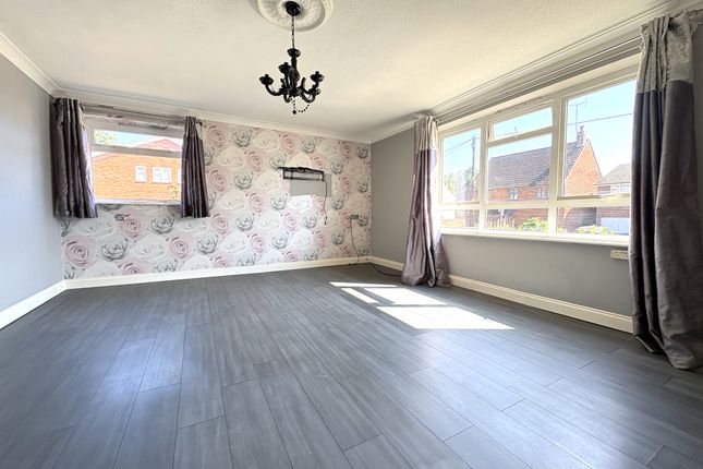 7, Bowmans Park, Halstead photo 2