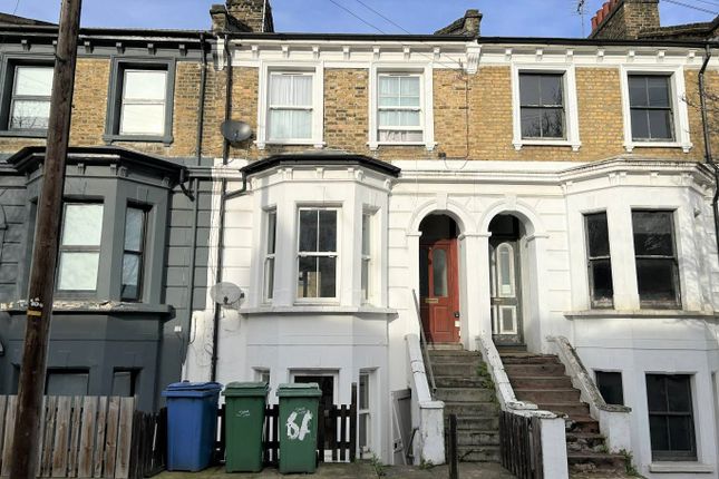 Thumbnail Terraced house for sale in Graces Road, London