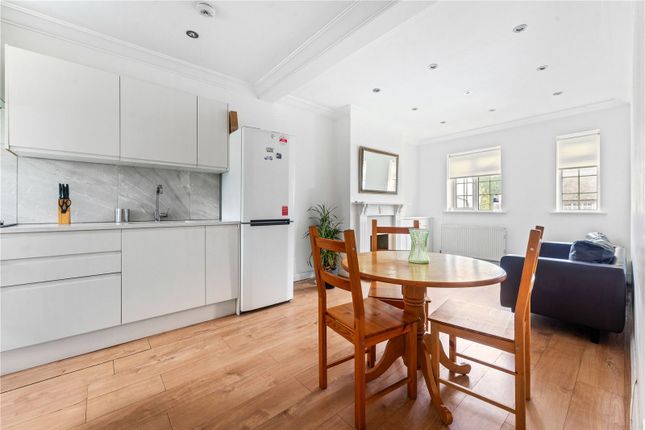 Thumbnail Flat for sale in Vale Parade, London