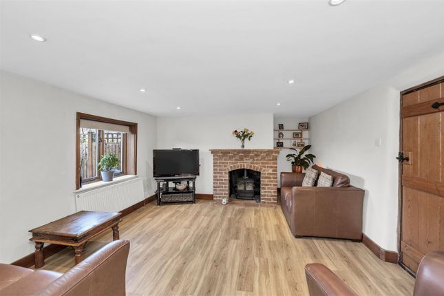 Greville Cottage, Stoney Lane, Bury St. Edmunds photo 2