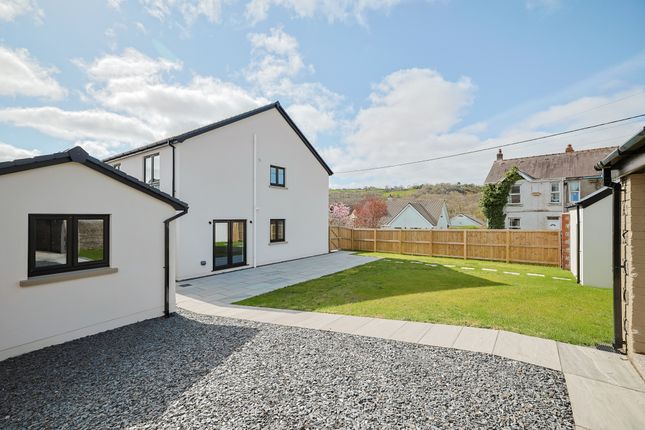 1 Clos Yr Ysgol, Milo, Ammanford photo 2