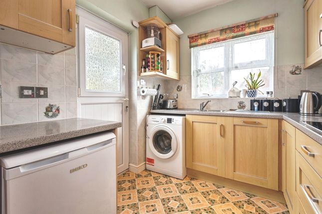 12, Heron Close, Minehead photo 4