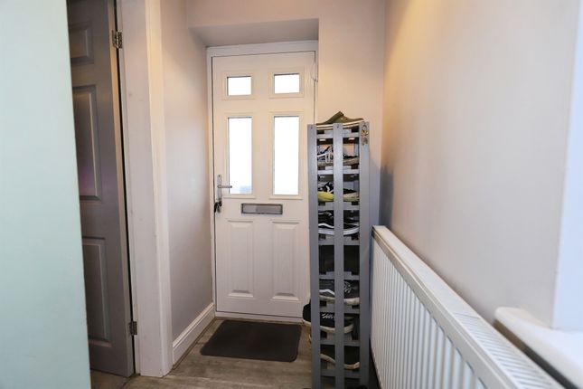 8, Galbraith Close, Bilston photo 3