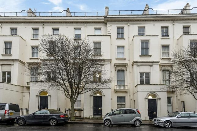 Flat to rent in Porchester Square, Bayswater