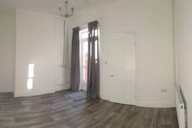 7, Bellasis Street, Staffordshire photo 3