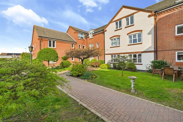2 Bedroom Property For Sale