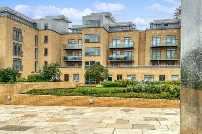 Flat for sale in Homerton Street, Cambridge