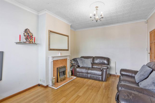 41, Cambridge Road, Carshalton photo 3