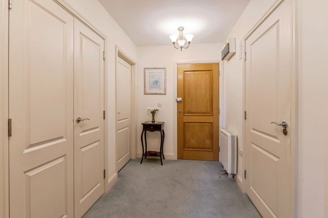 22, The Grange, 126, Stock Road, Essex photo 4