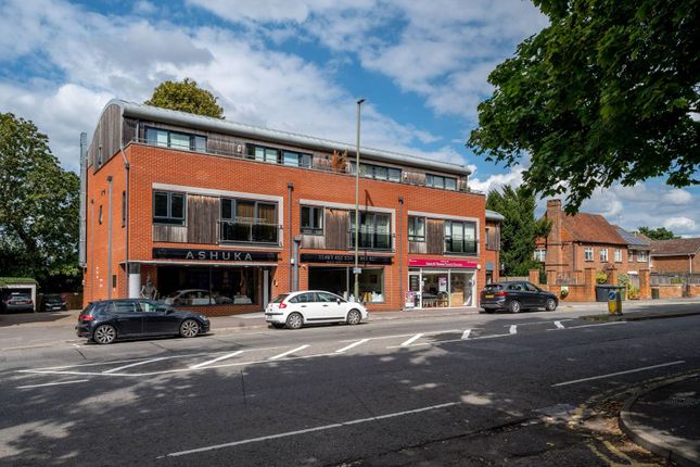 Thumbnail Flat for sale in Epsom Road, Merrow, Guildford
