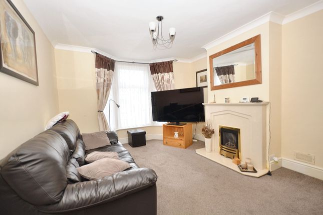 135 Kingsnorth Road, Ashford photo 2