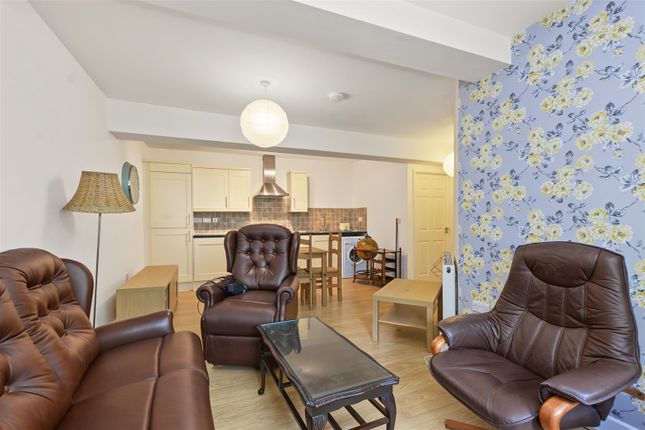 Apartment 7, The Feathers Tavern House, Church Street, Nottingham photo 3