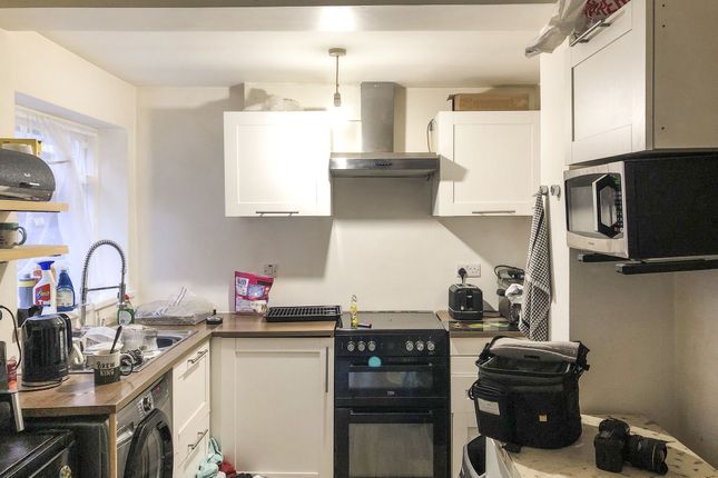 6 Lower Clark Street, Scarborough photo 4