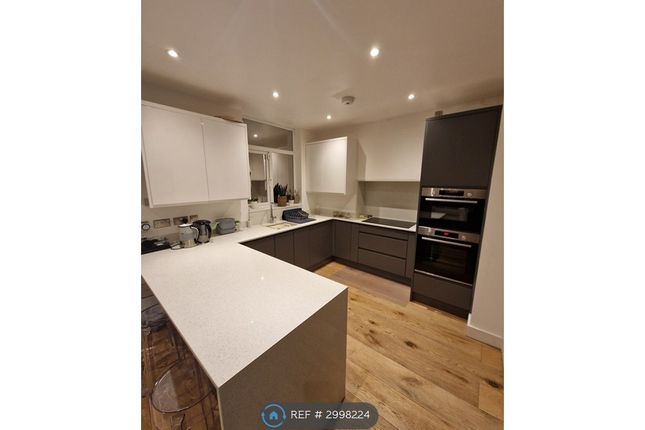 Westwood Avenue, Harrow photo 2